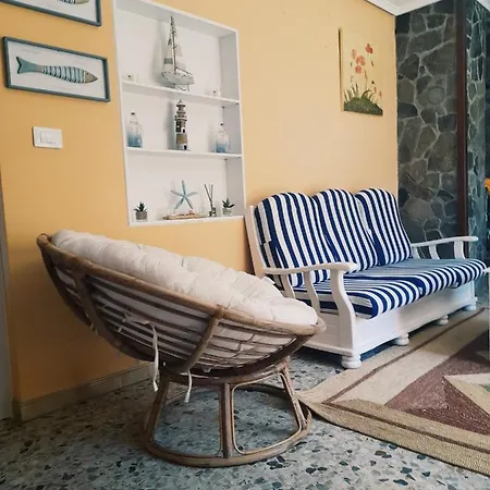 Casa Andrea Nyaraló Valdoviño